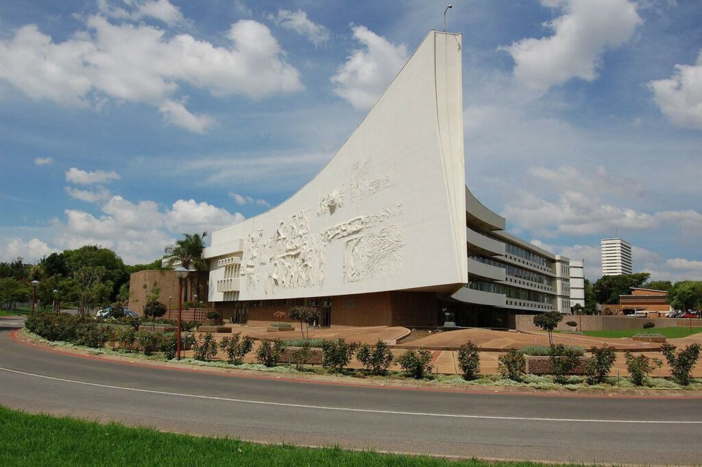6. Lynnwood Ridge